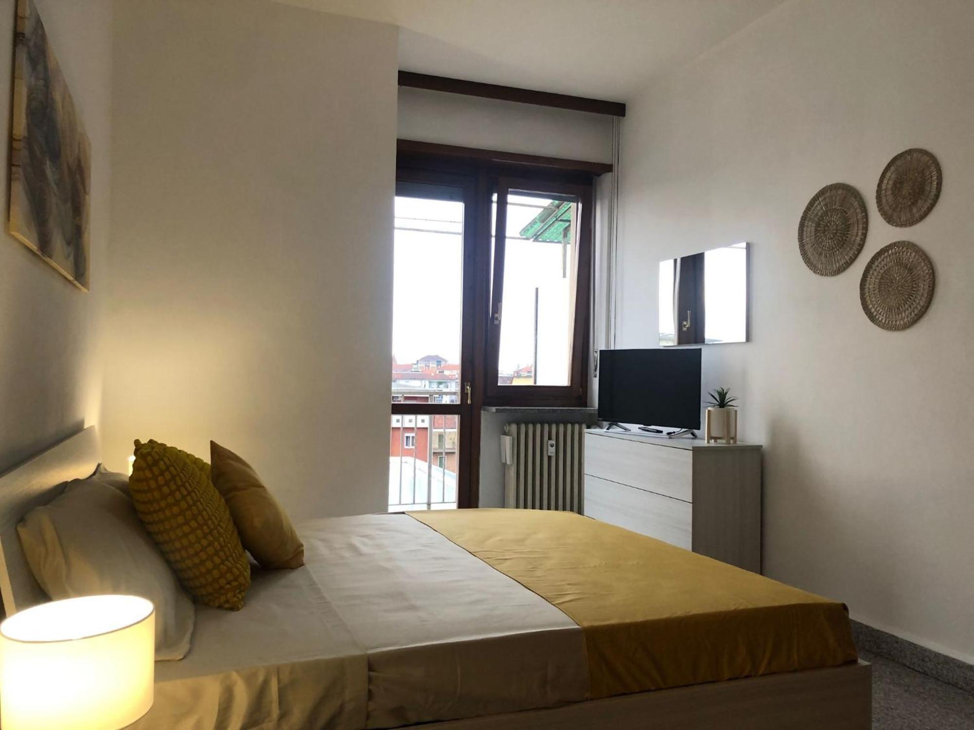 Ferienwohnung Metro Molinette Panoramico Con 6 Posti Letto Turin Exterior foto