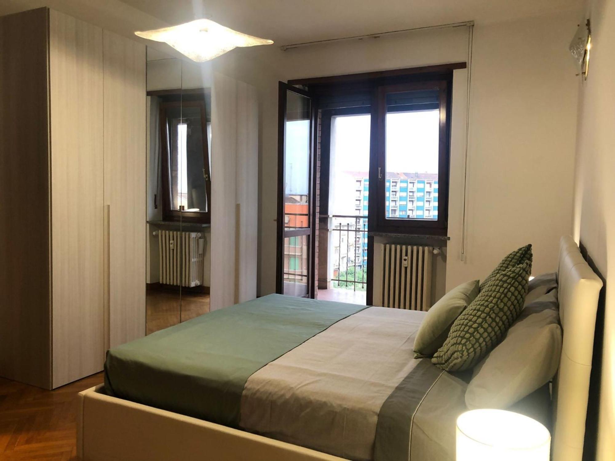 Ferienwohnung Metro Molinette Panoramico Con 6 Posti Letto Turin Exterior foto