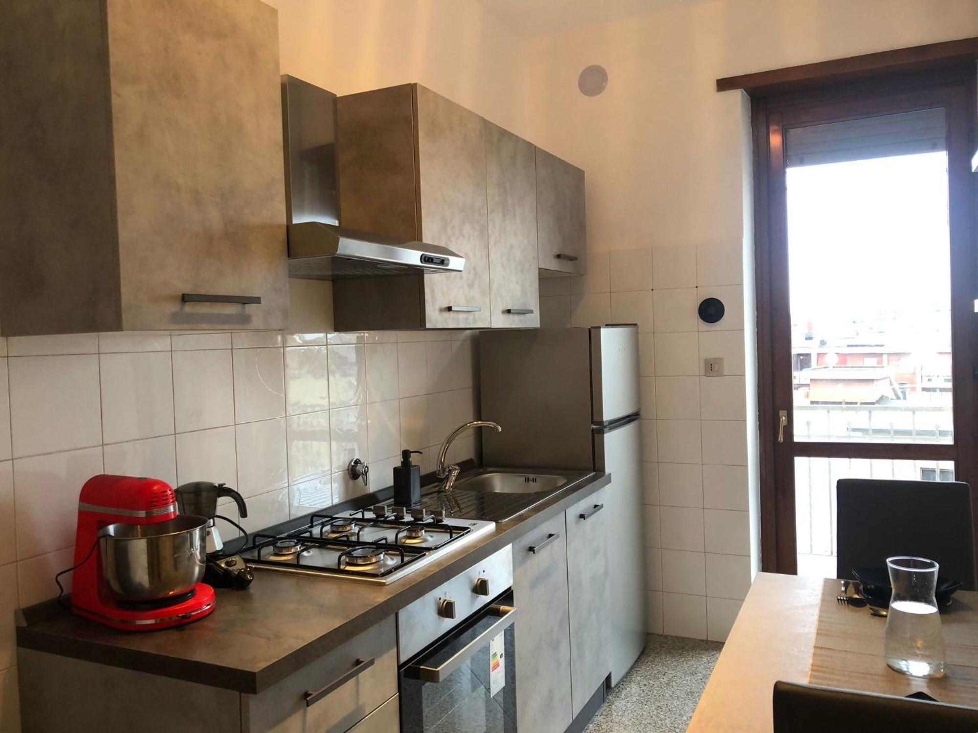 Ferienwohnung Metro Molinette Panoramico Con 6 Posti Letto Turin Exterior foto